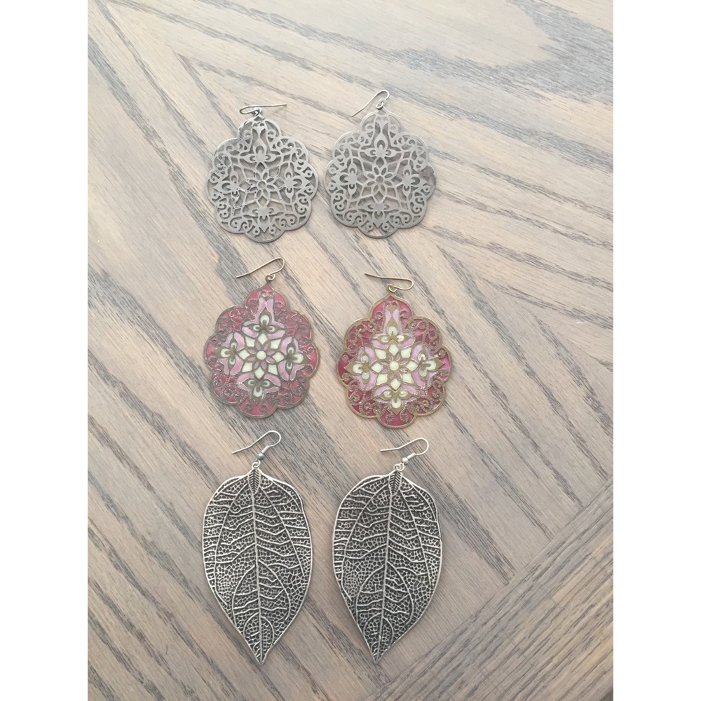 3 pairs of earrings
